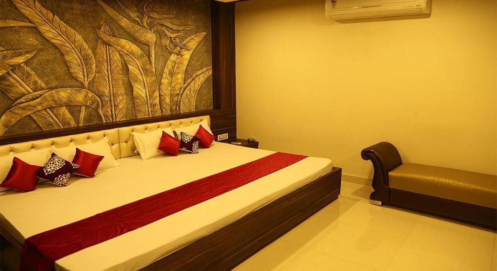 Kingsway Hotel And Restaurant Ajmer Dargah 350 Meter ภายนอก รูปภาพ